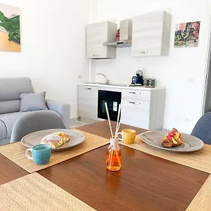 Bed & Breakfast La Casetta Di Matteo - Sciuti, Palermo